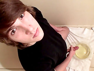 Jay Marx fills a bowl with warm piss and a sticky cum load