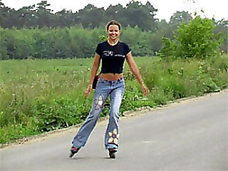 Roller Skating Cutie Masturbates With A Dildo In the middle Of The Road